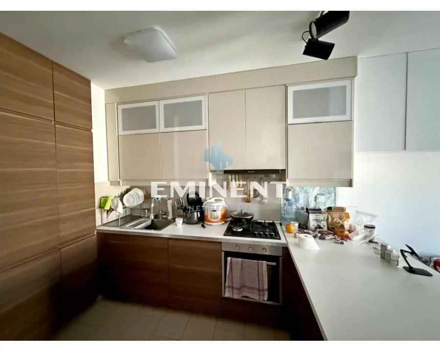 Izdavanje, dvosoban stan, 55m², Ada, Beograd