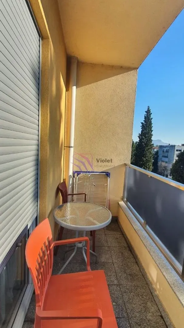 Rent, one bedroom apartment, 55m², Centar, Podgorica