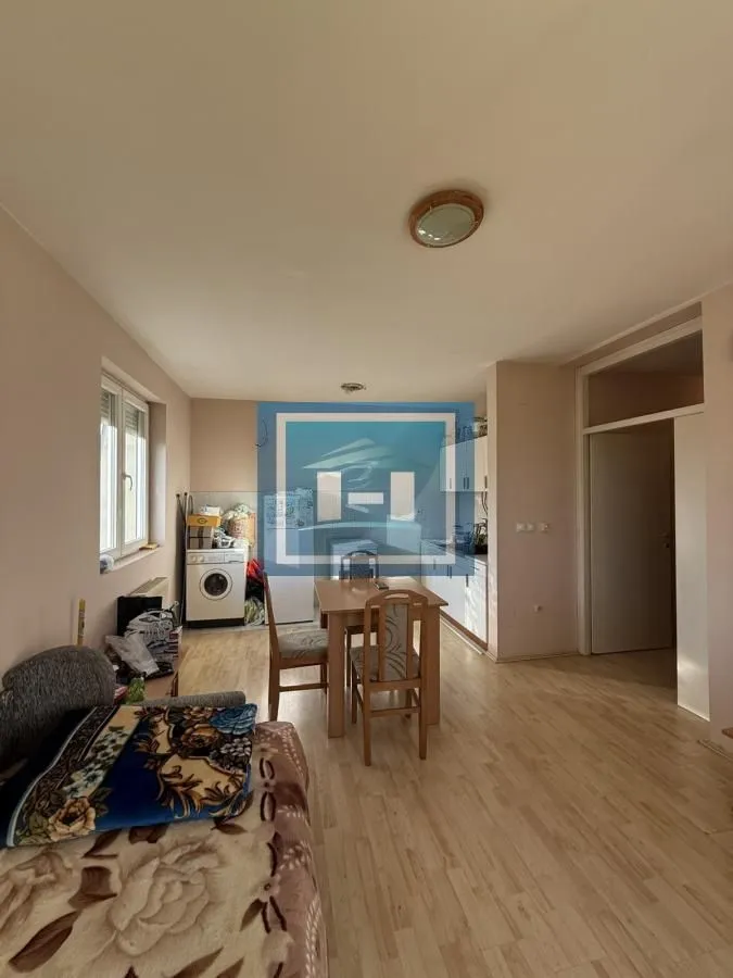 Izdavanje, dvosoban stan, 53m², Centar, Ćuprija