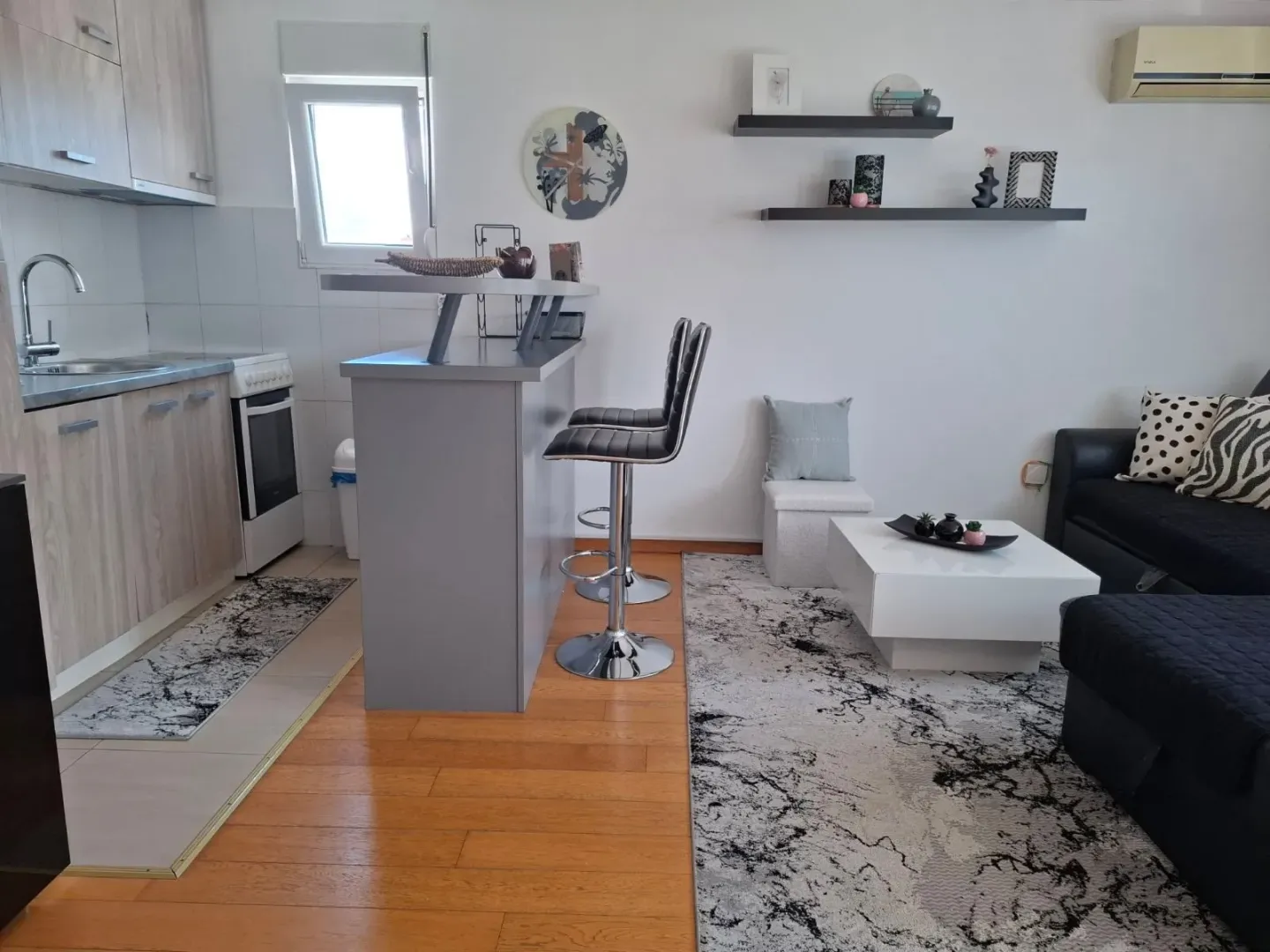 Rent, one bedroom apartment, 59m², Central Point, Podgorica