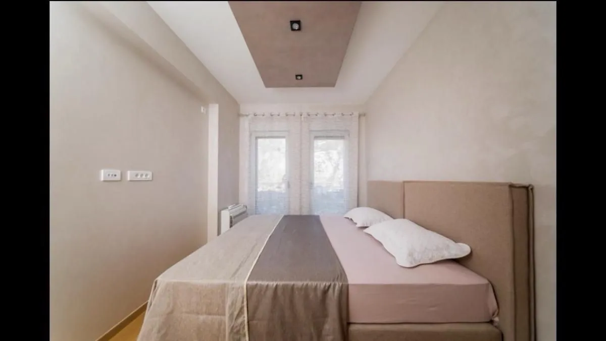Rent, two bedroom apartment, 81m², Kotor, Crna Gora