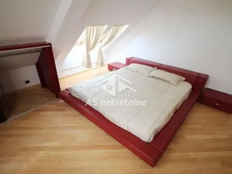 Izdavanje, stan, 220m², Senjak, Beograd - image 15