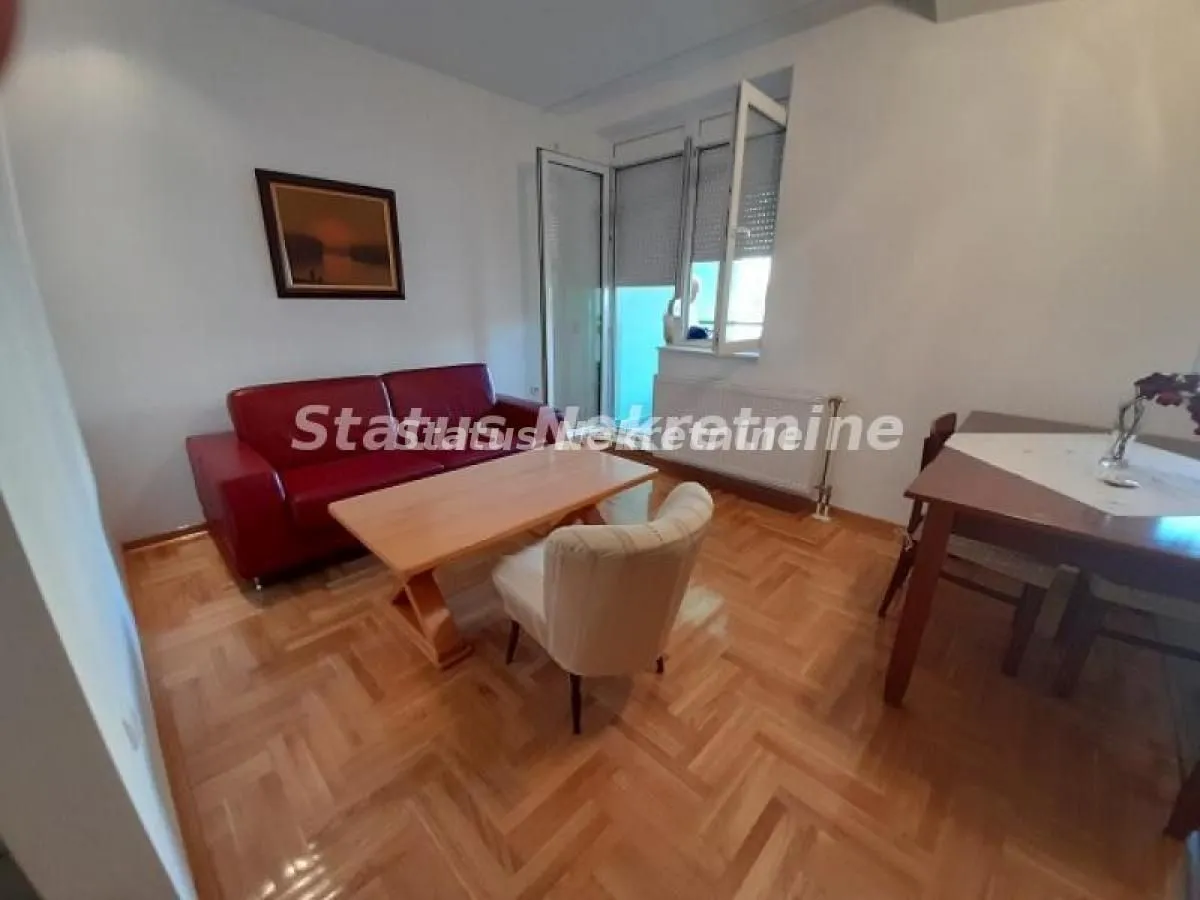 Izdavanje, trosoban stan, 65m², Grbavica, Novi Sad Sve Podlokacije