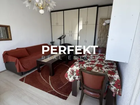 Rent, one bedroom apartment, 42m², Autokomanda, Voždovac Sve Podlokacije - image 7