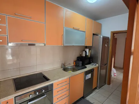Rent, one bedroom apartment, 52m², Dalmatinska ulica, Podgorica - image 2
