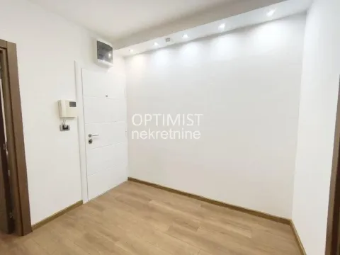 Prodaja, dvosoban stan, 70m², Filmski Grad, Beograd - image 14