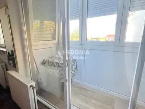 Izdavanje, jednosoban stan, 28m², Petlovo Brdo, Beograd - image 3