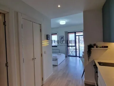 Rent, one bedroom apartment, 36m², Savski Venac, Beograd - image 8