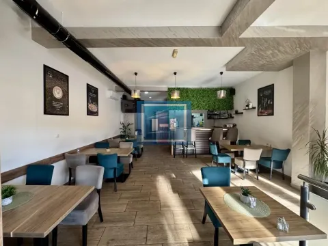 Izdavanje, ugostiteljski objekat, 84m², Centar, Ćuprija - image 4
