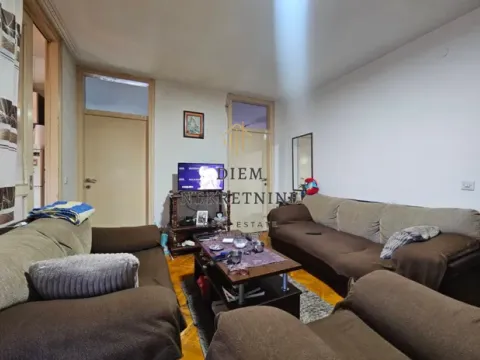 Sale, two bedroom apartment, 60m², Centar, Bar - image 9