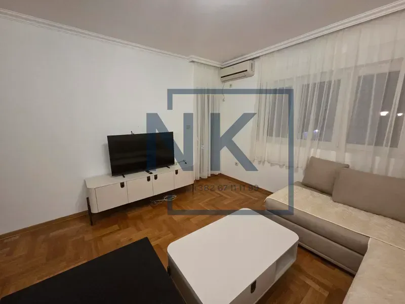 Izdavanje, dvosoban stan, 70m², Tuški Put, Podgorica