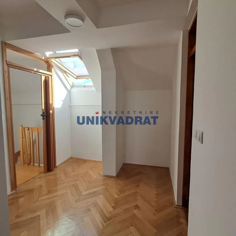 Prodaja, četvorosoban stan, 91m², Nova Detelinara, Novi Sad Sve Podlokacije