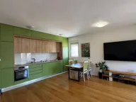 Izdavanje, trosoban stan, 105m², Central Point, Podgorica - image 2