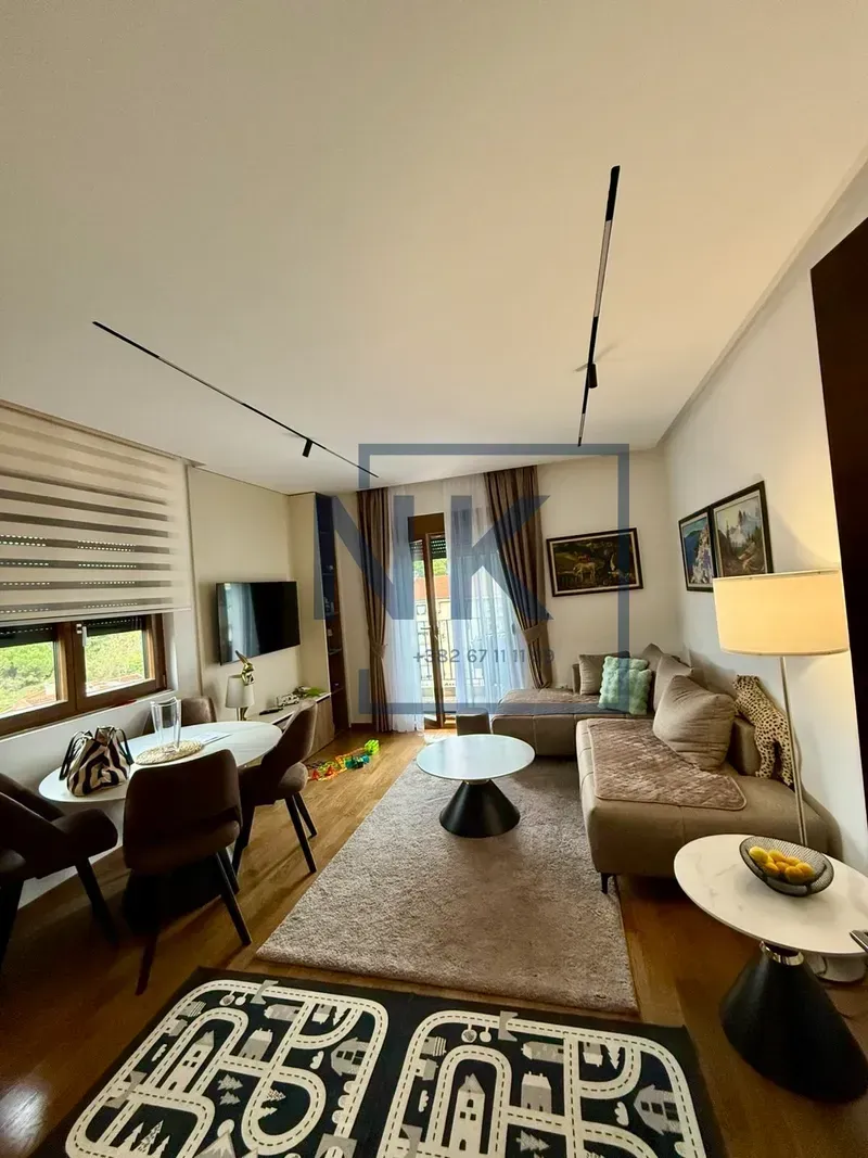 Izdavanje, jednosoban stan, 49m², Vezirov Most, Podgorica