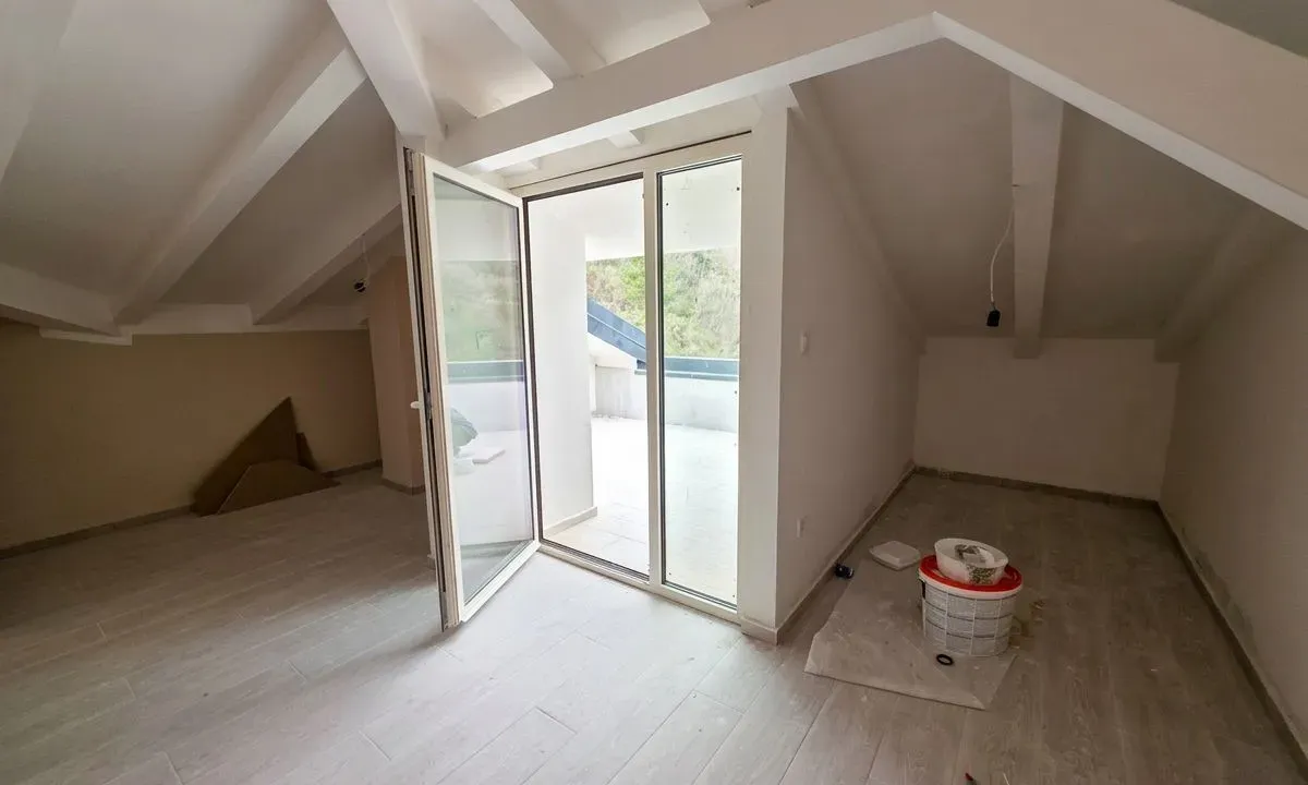 Prodaja, garsonjera, 43m², Bečići, Budva