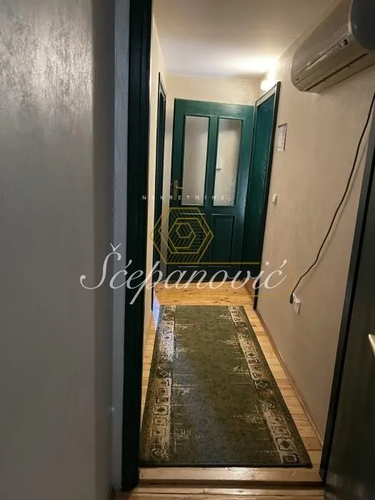 Prodaja, kuća, 202m², Sremska Kamenica, Petrovaradin