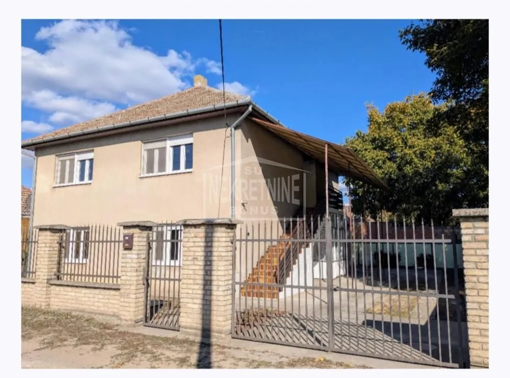 Prodaja, kuća, 190m², Peščara, Subotica