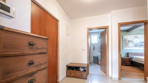 Prodaja, dvosoban stan, 76m², Lazi, Budva - image 14