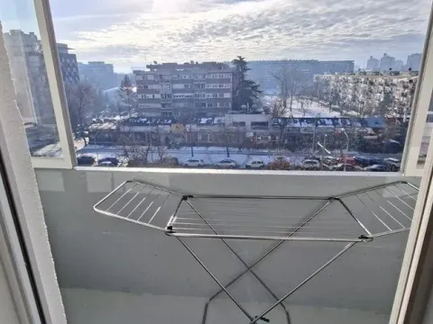 Izdavanje, dvosoban stan, 47m², Stari Merkator, Novi Beograd Sve Podlokacije - image 13