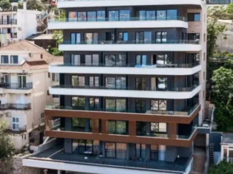 Sale, two bedroom apartment, 69m², Centar, Budva