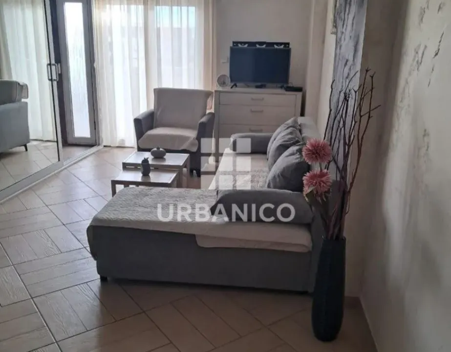 Izdavanje, jednosoban stan, 40m², Babin Do, Budva