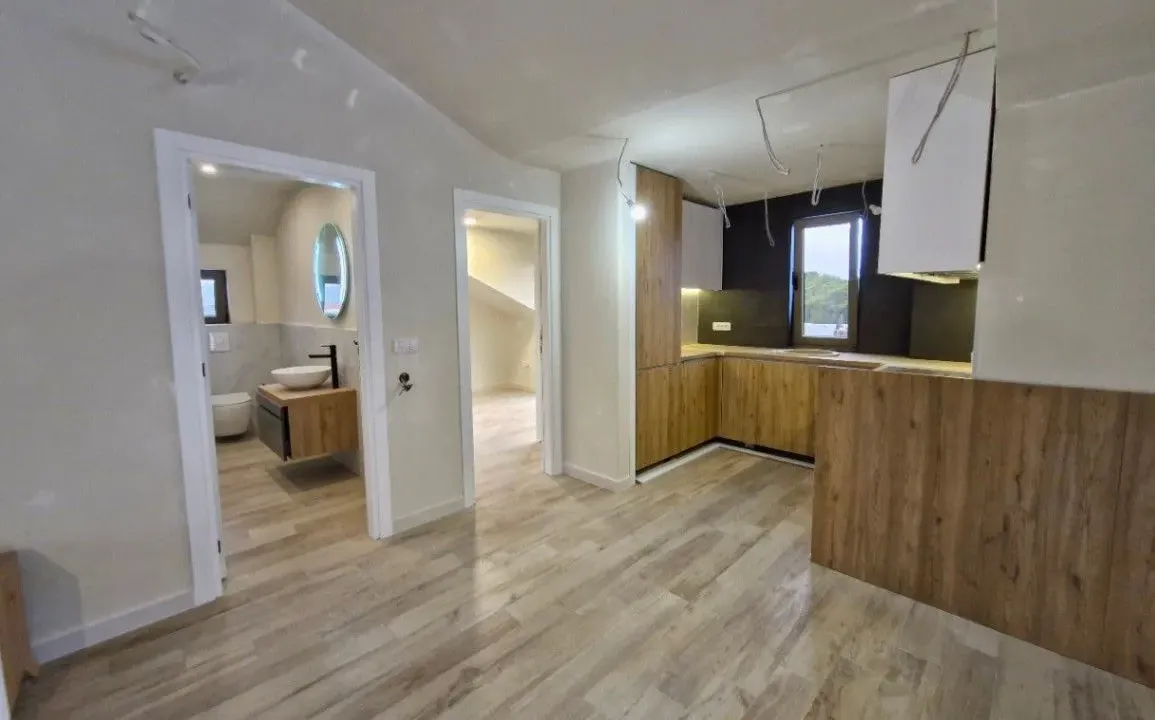 Sale, two bedroom apartment, 65m², Dumidran, Tivat