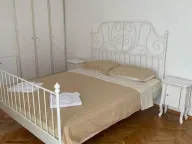 Izdavanje, kuća, 250m², Zagorič, Podgorica - image 4