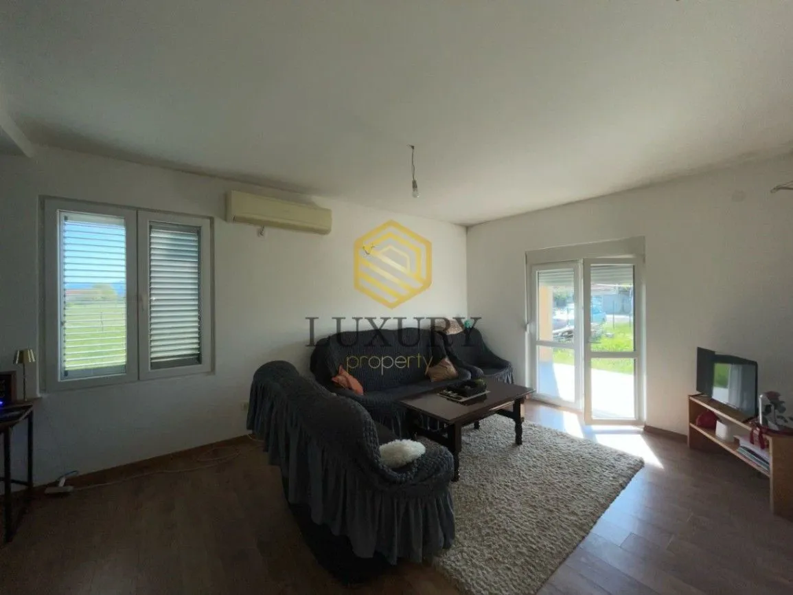 Prodaja, kuća, 103m², Dajbabe, Podgorica