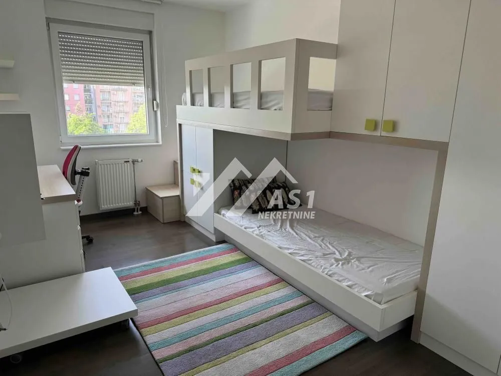 Izdavanje, četvorosoban stan, 113m², Nova Detelinara, Novi Sad Sve Podlokacije