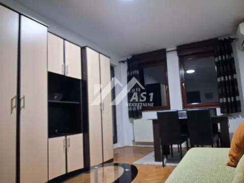 Izdavanje, dvosoban stan, 42m², Sajam, Novi Sad Sve Podlokacije - image 3