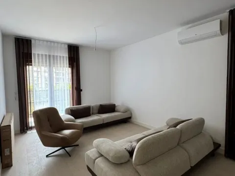 Izdavanje, jednosoban stan, 53m², Podgorica, Crna Gora - image 6
