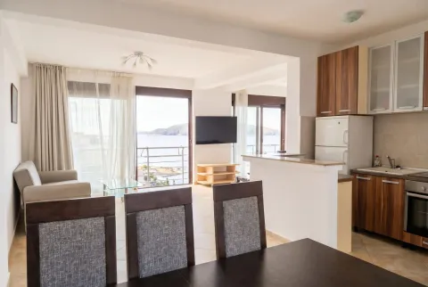 Sale, three bedroom apartment, 68m², Rafailovići, Budva - image 3