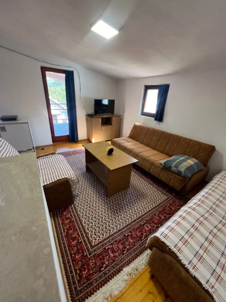 Izdavanje, stan, 40m², Utjeha, Bar