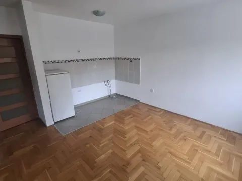 Izdavanje, dvosoban stan, 67m², Nova Detelinara, Novi Sad Sve Podlokacije - image 2