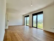 Izdavanje, trosoban stan, 115m², Preko Morače, Podgorica - image 2