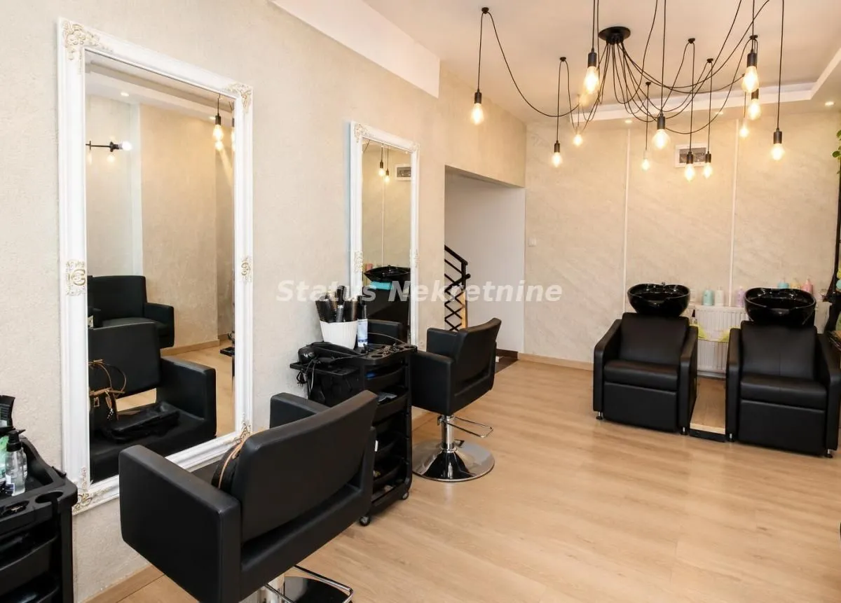 Sale, office space, 78m², Salajka, Novi Sad Sve Podlokacije