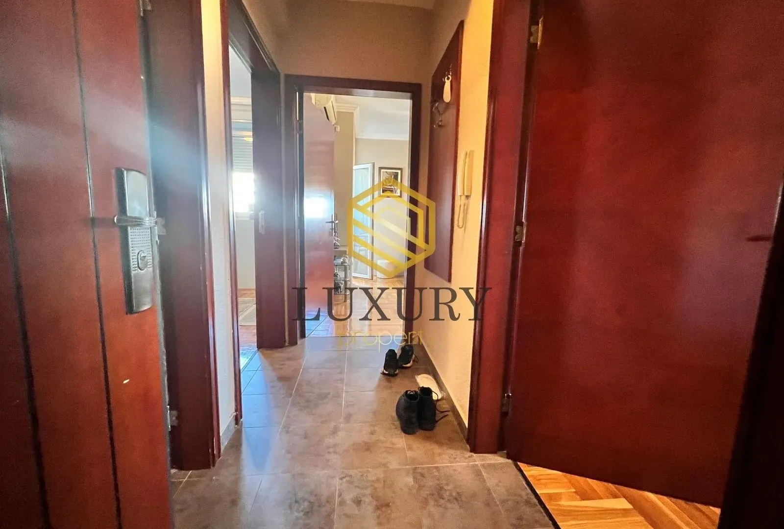Rent, two bedroom apartment, 51m², City Kvart, Podgorica