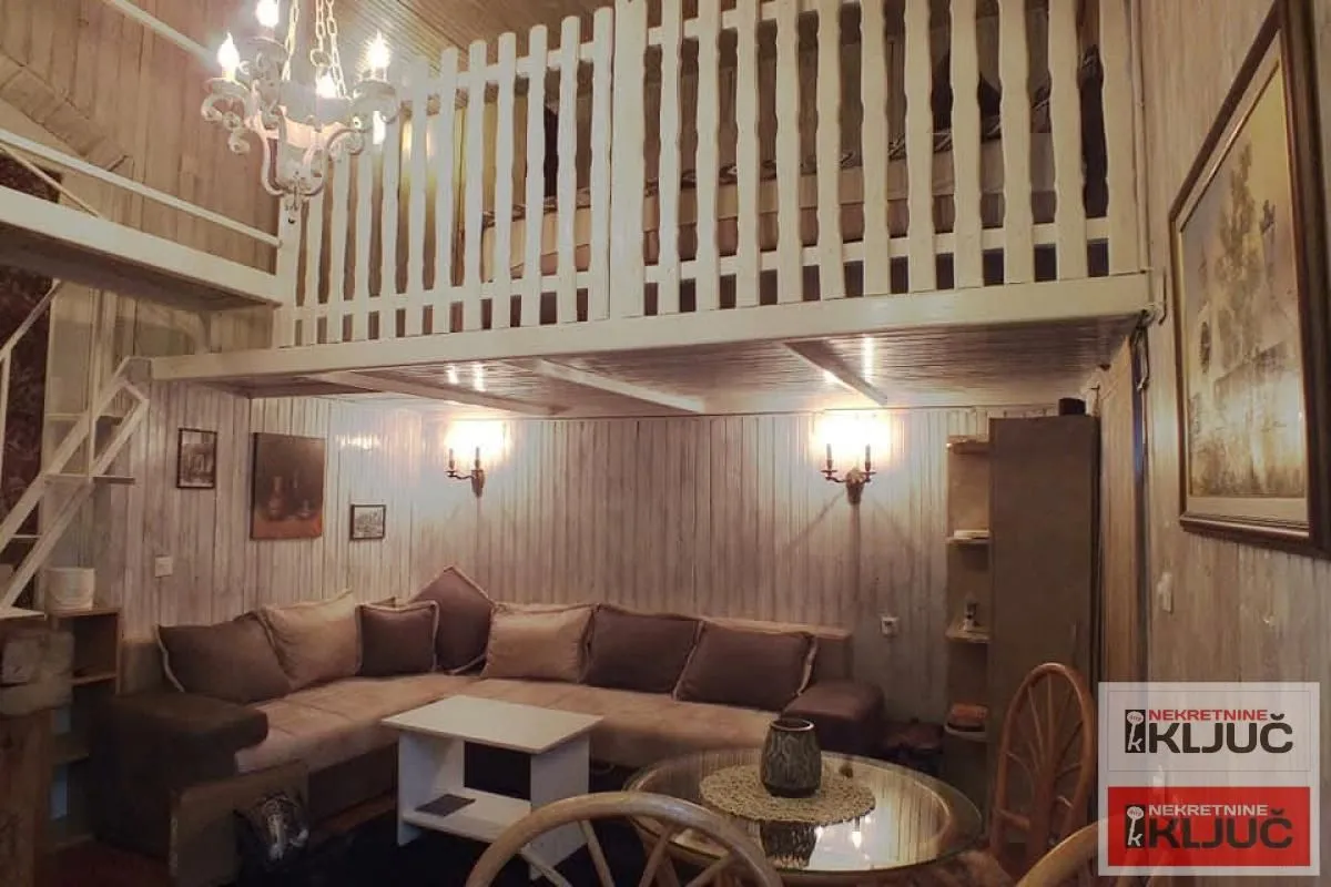 Prodaja, jednosoban stan, 24m², Centar, Novi Sad