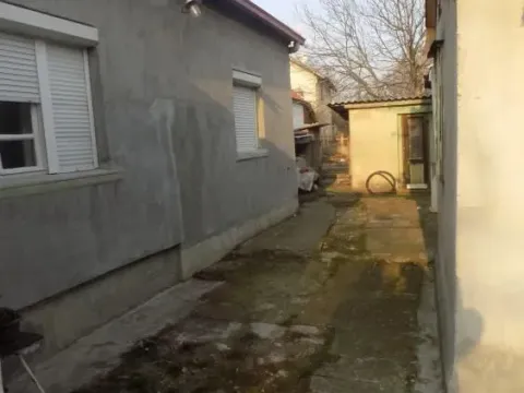 Sale, house, 59m², Ćuprija, Srbija - image 3