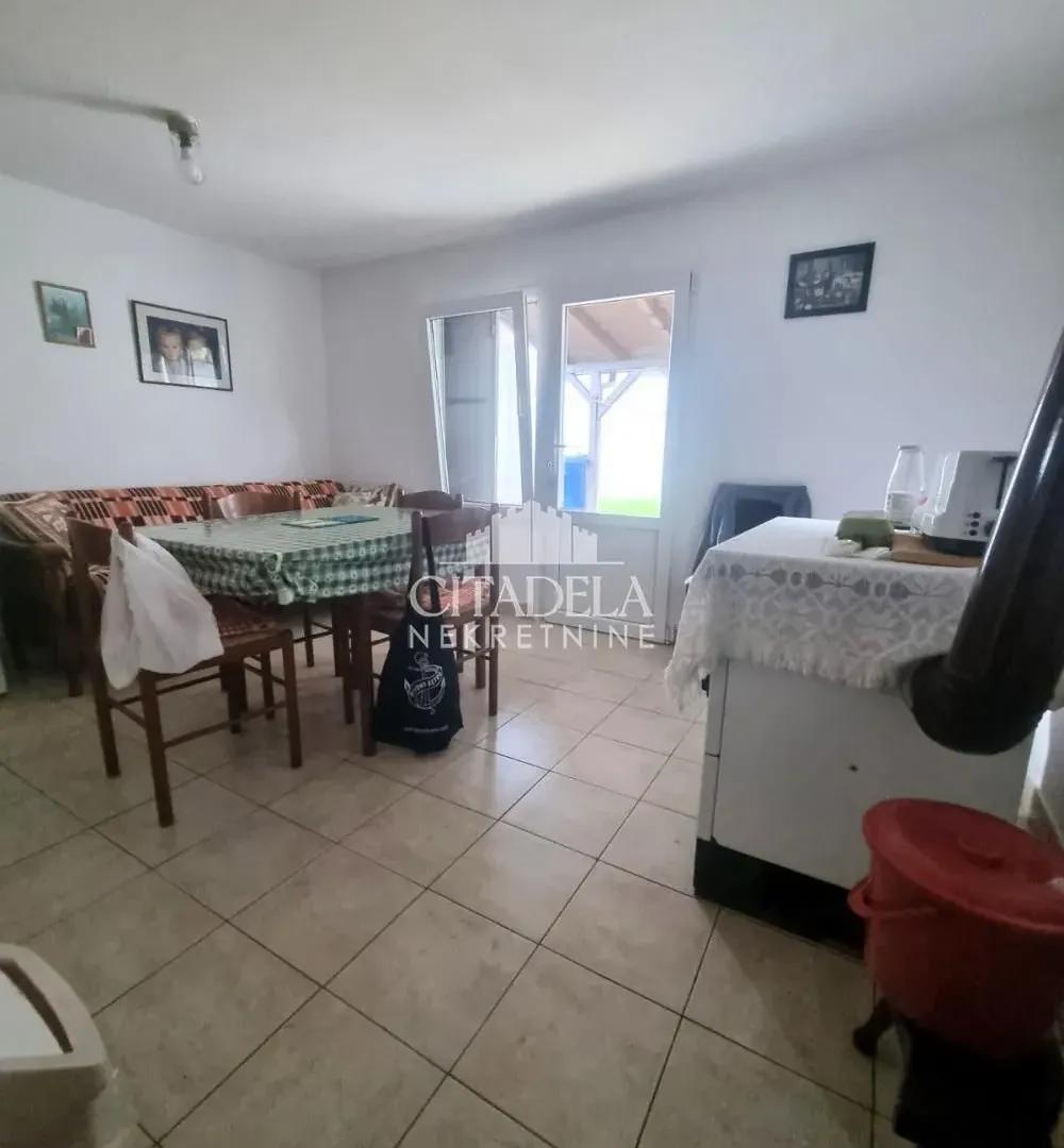 Prodaja, kuća, 140m², Čukarica, Beograd