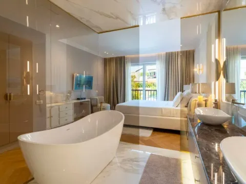 Sale, three bedroom apartment, 201m², Porto Montenegro, Tivat - image 7