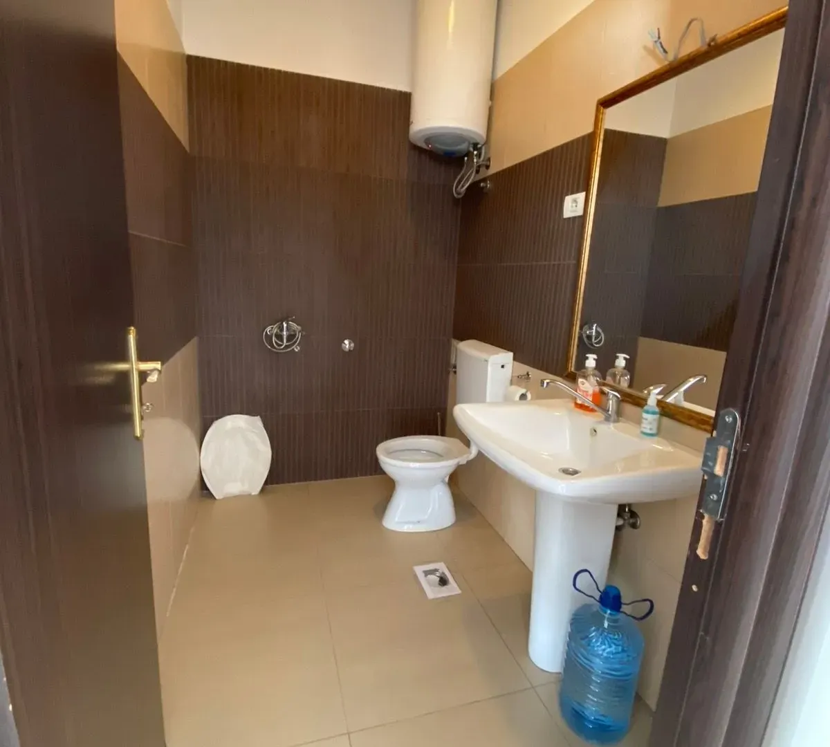 Rent, office space, 145m², City Kvart, Podgorica