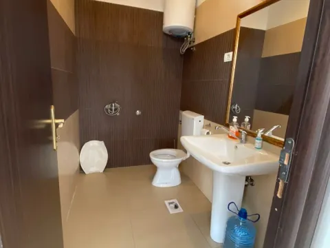 Izdavanje, poslovni prostor, 145m², City Kvart, Podgorica - image 13