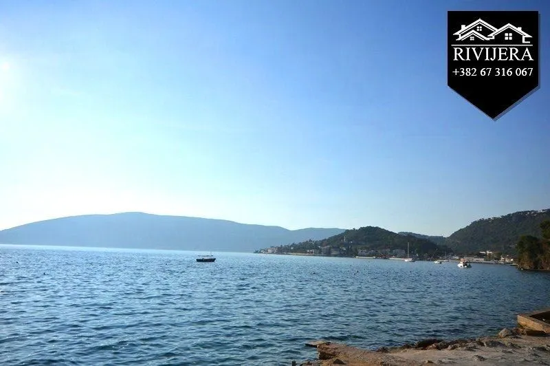 Prodaja, dvosoban stan, 61m², Zelenika, Herceg Novi