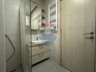 Rent, three bedroom apartment, 95m², Blok 9, Podgorica - image 10