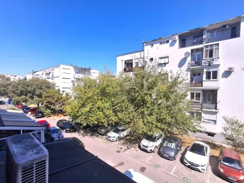 Rent, apartment, 60m², Preko Morače, Podgorica - image 13