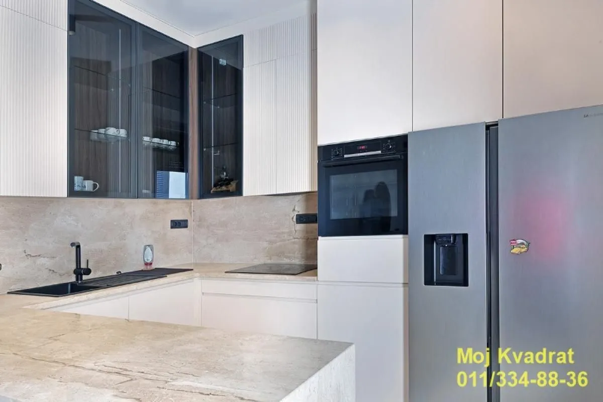 Sale, apartment, 232m², Banovo Brdo, Beograd