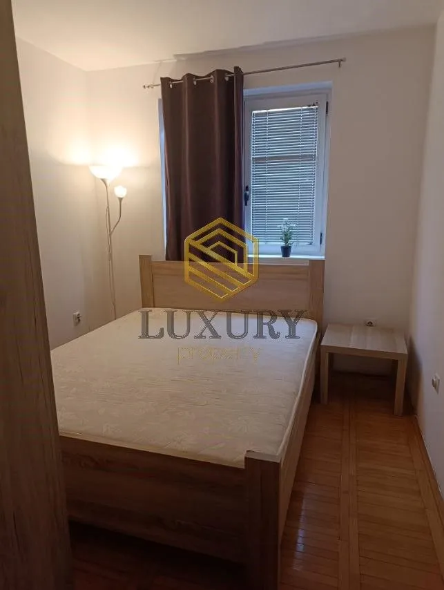 Izdavanje, jednosoban stan, 40m², Stara Varoš, Podgorica