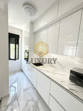 Prodaja, dvosoban stan, 56m², Central Point, Podgorica - image 13