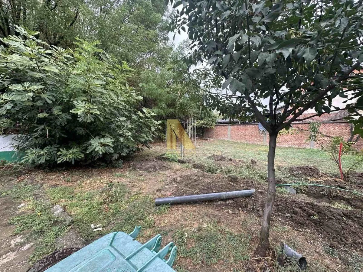 Prodaja, kuća, 110m², Rakovac, Novi Sad Sve Podlokacije